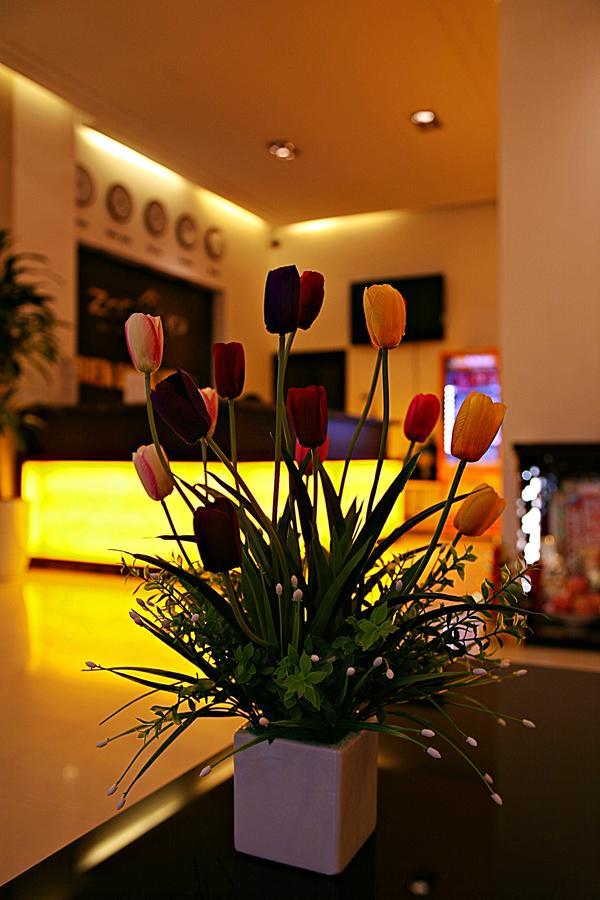 Bien Dong Hotel ฮานอย ภายนอก รูปภาพ